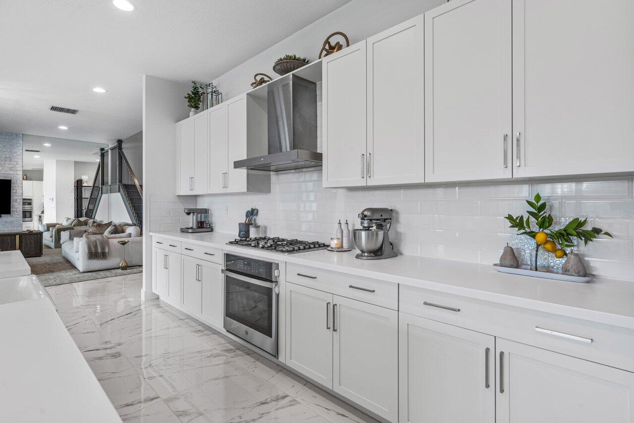 8783 Quiet Inlet Lane Boca Raton, FL 33496 - Photo 27 of 71 Kitchen