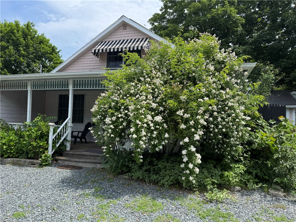 25 Fried Street Bristol, RI 02809 - Photo 2 of 42
