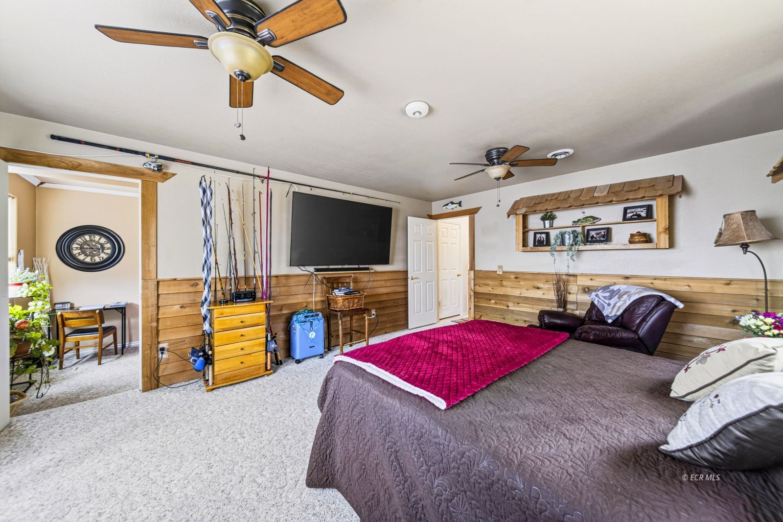 534 Spring Creek Parkway Spring Creek, NV 89815 - Photo 17 of 50 Gallery Image 17