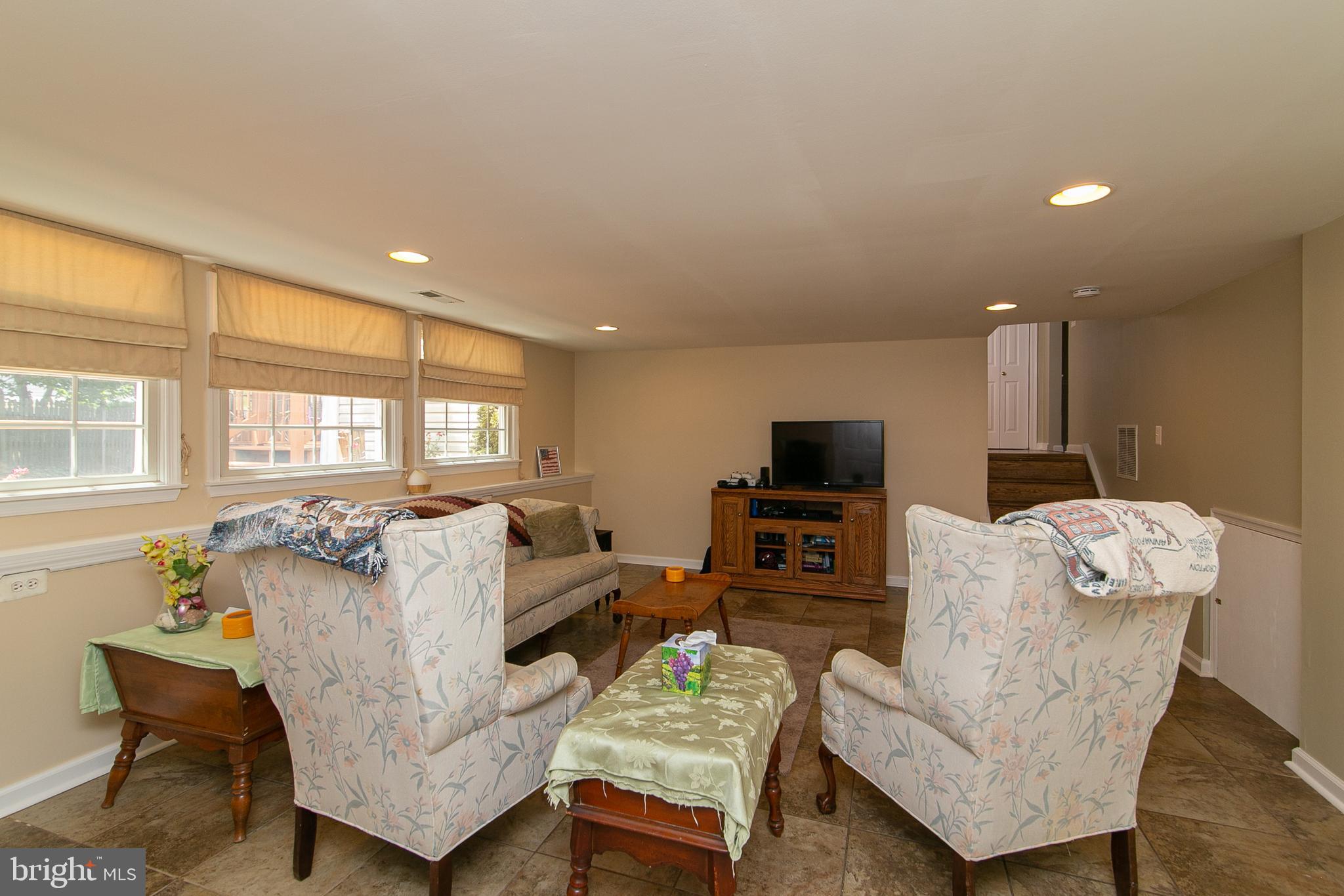 100 Covered Bridge Road Cherry Hill, NJ 08034 - Photo 15 of 24