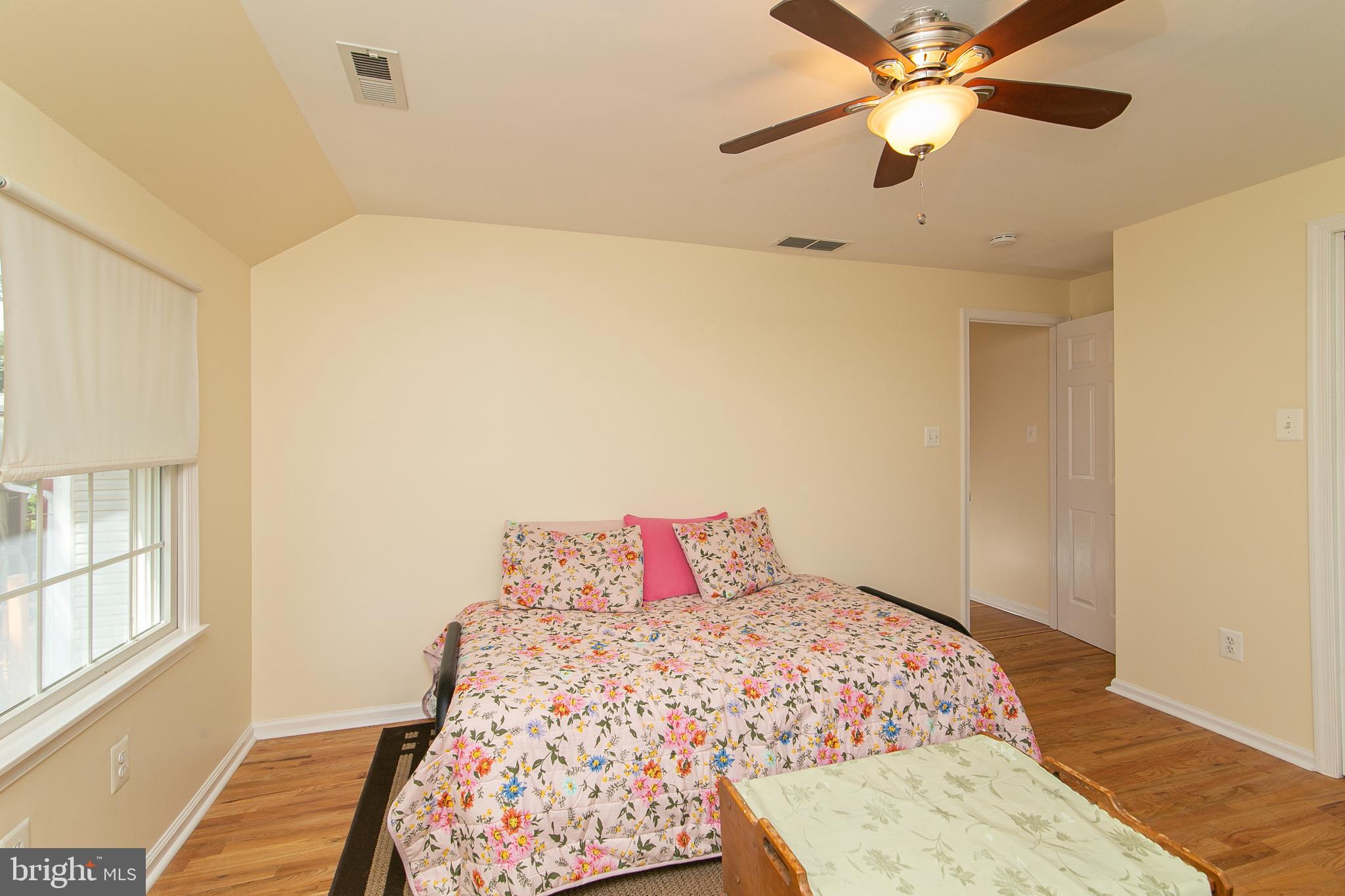 100 Covered Bridge Road Cherry Hill, NJ 08034 - Photo 18 of 24