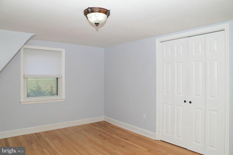 2429 Baldwin Mill Road Baldwin, MD 21013 - Photo 29 of 30 an empty room with a window