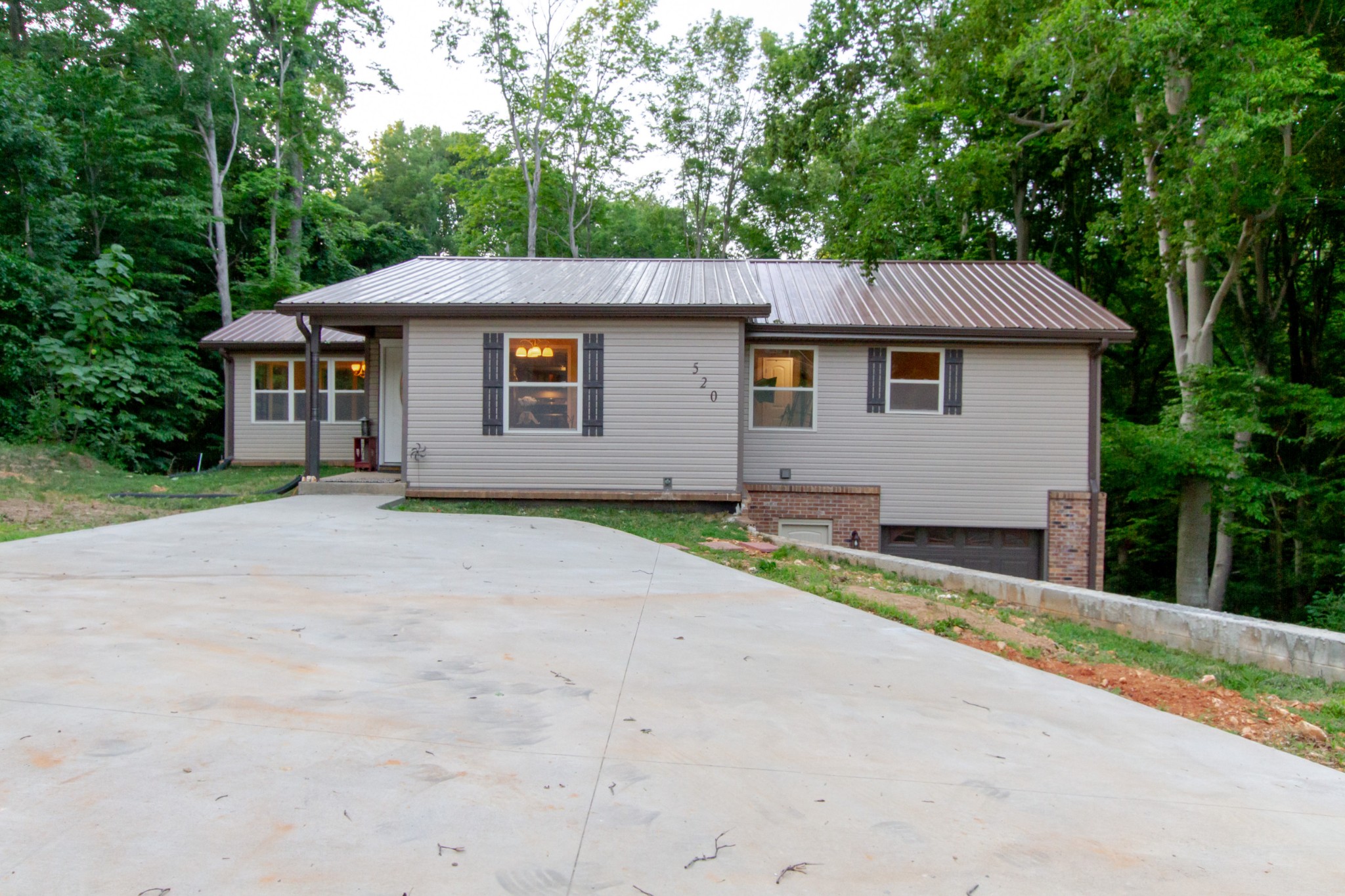 520 Bryan Road Clarksville, TN 37043 - Photo 3 of 56 a house with trees in the background