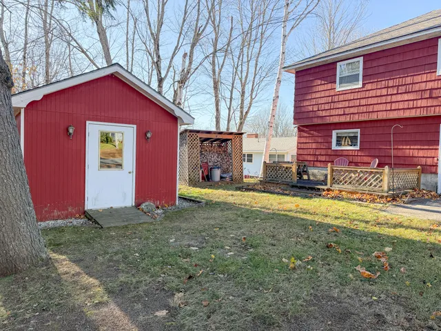 $179,000 | 102 Connecticut Avenue, Millinocket, ME 04462