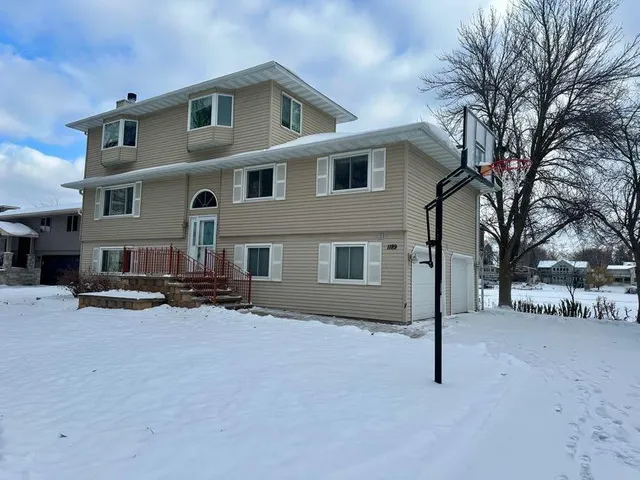 $775,000 | 1189 11th Street Southeast, Forest Lake, MN 55025