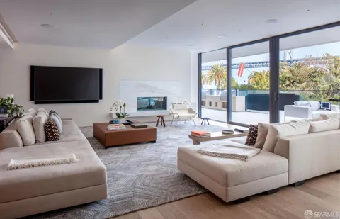 $1,975,000 | 1 Steuart Street, Unit 604, San Francisco, CA 94105
