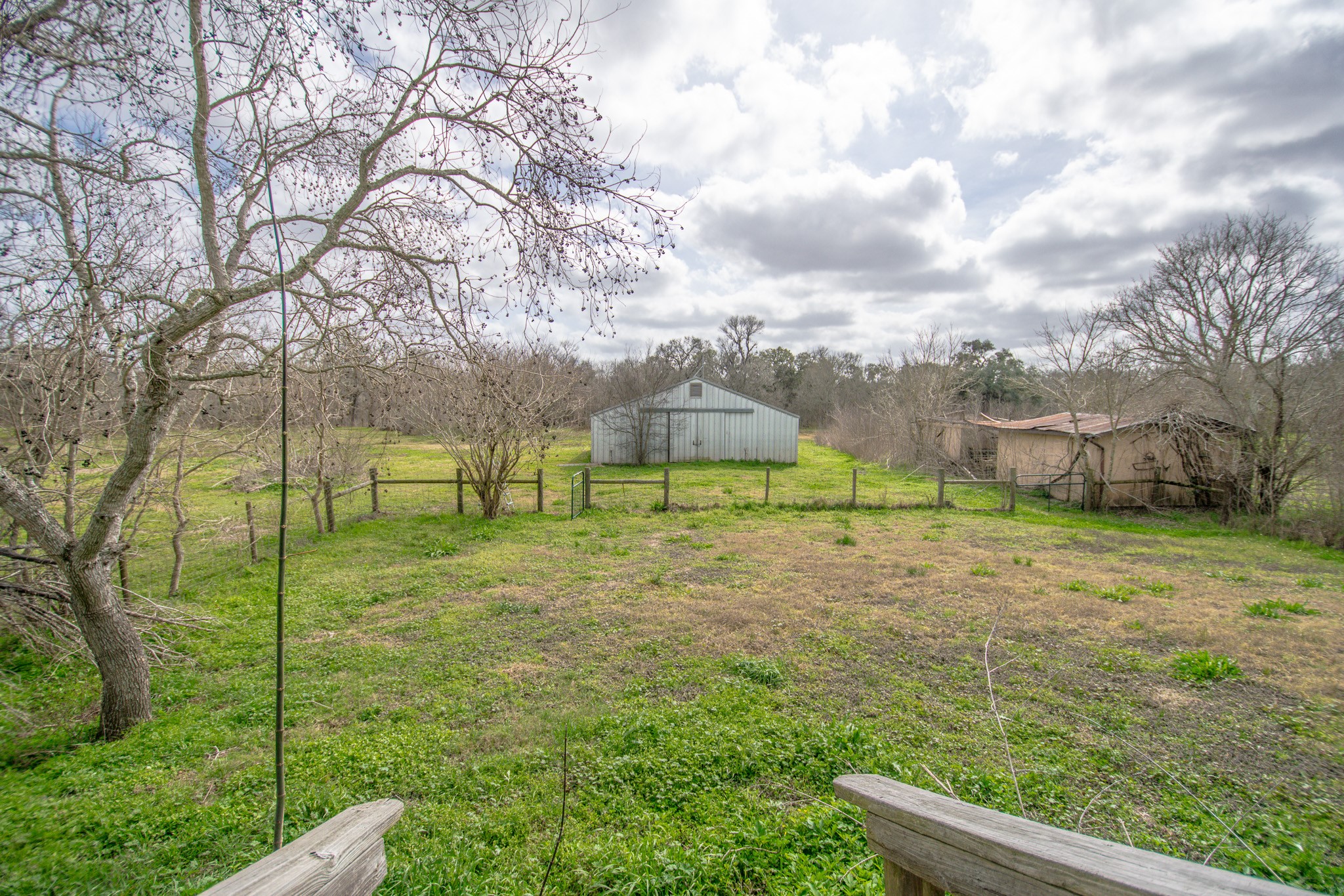 2801 County Road 444 Angleton, TX 77515 - Photo 25 of 37 a view of a park