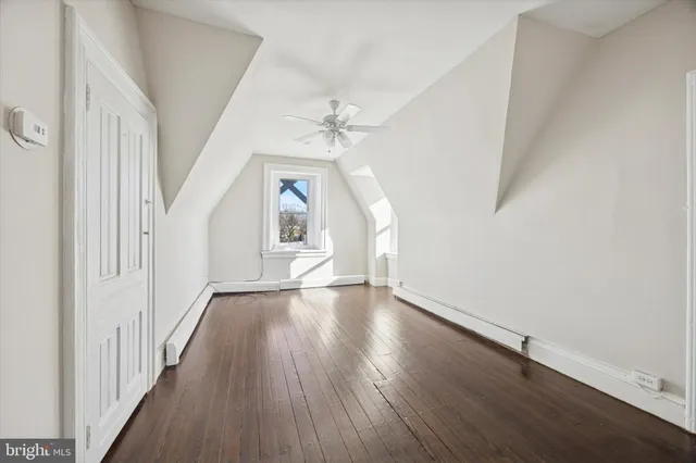 $1,695 | 222 Henderson Avenue, Unit 3, Ridley Park, PA 19078