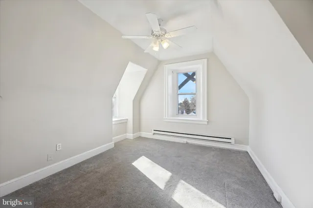 $1,695 | 222 Henderson Avenue, Unit 3, Ridley Park, PA 19078