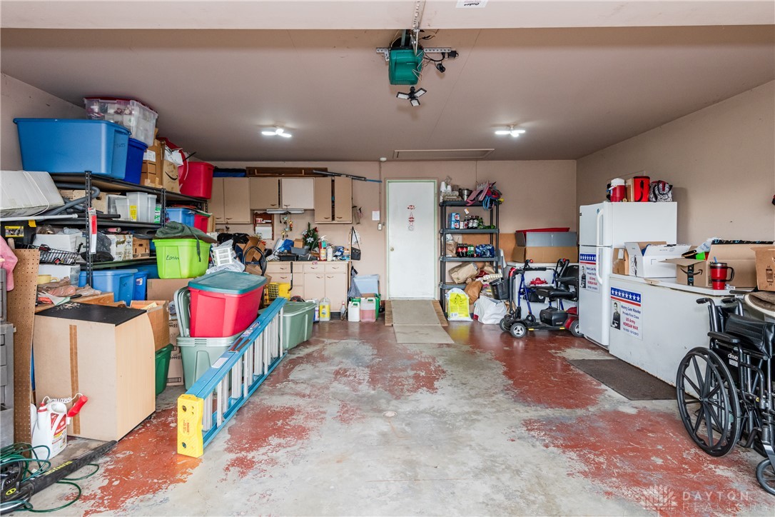 5049 West Enon Road Fairborn, OH 45324 - Photo 36 of 58
