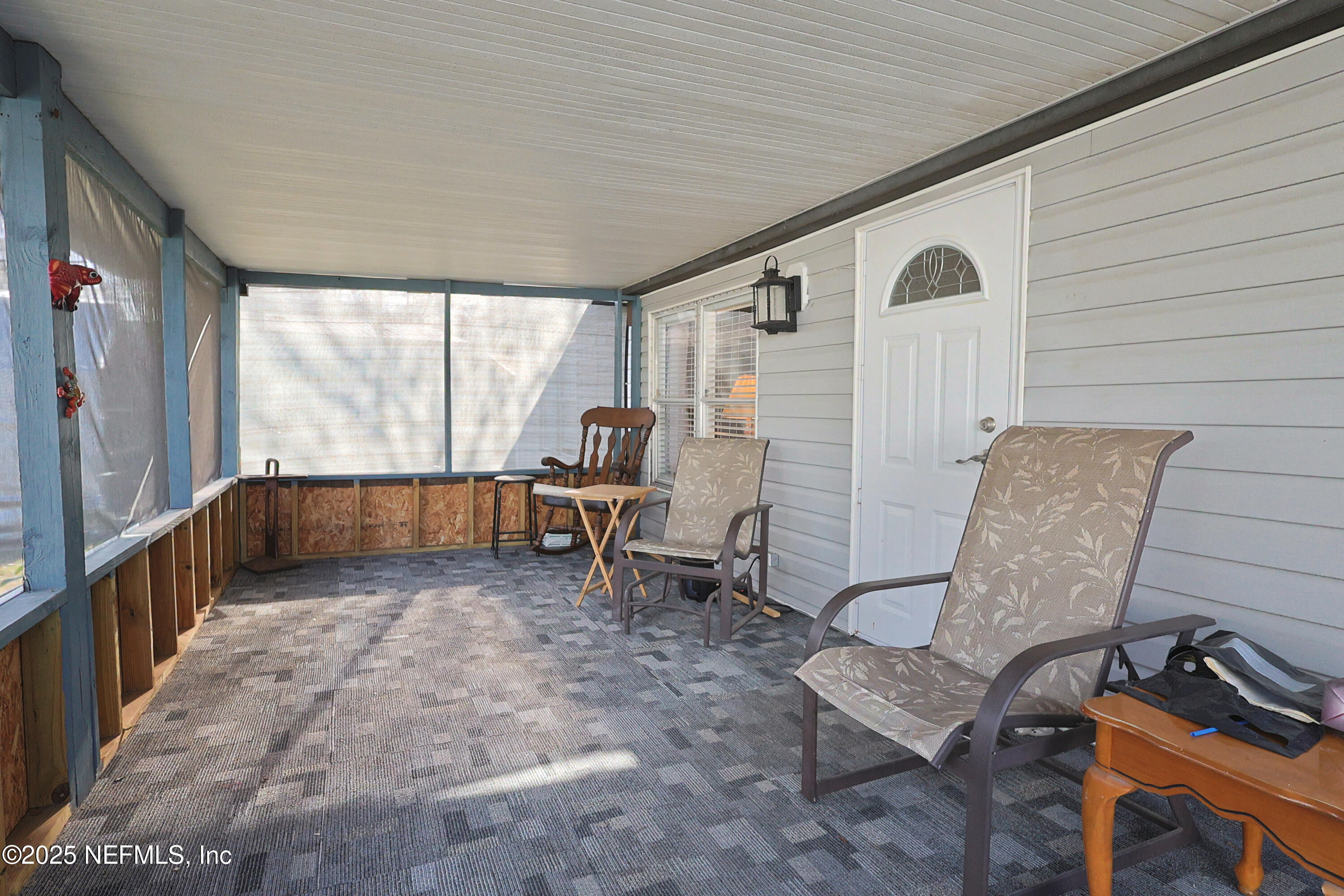 138 Edgewater Road Satsuma, FL 32189 - Photo 15 of 45 front porch