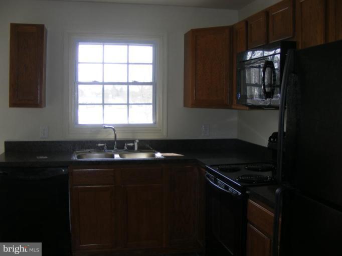 2004 Senseny Road Winchester, VA 22602 - Photo 2 of 6 Kitchen