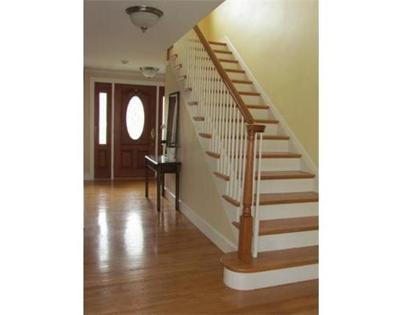 58 River Road Weston, MA 02493 - Photo 9 of 21