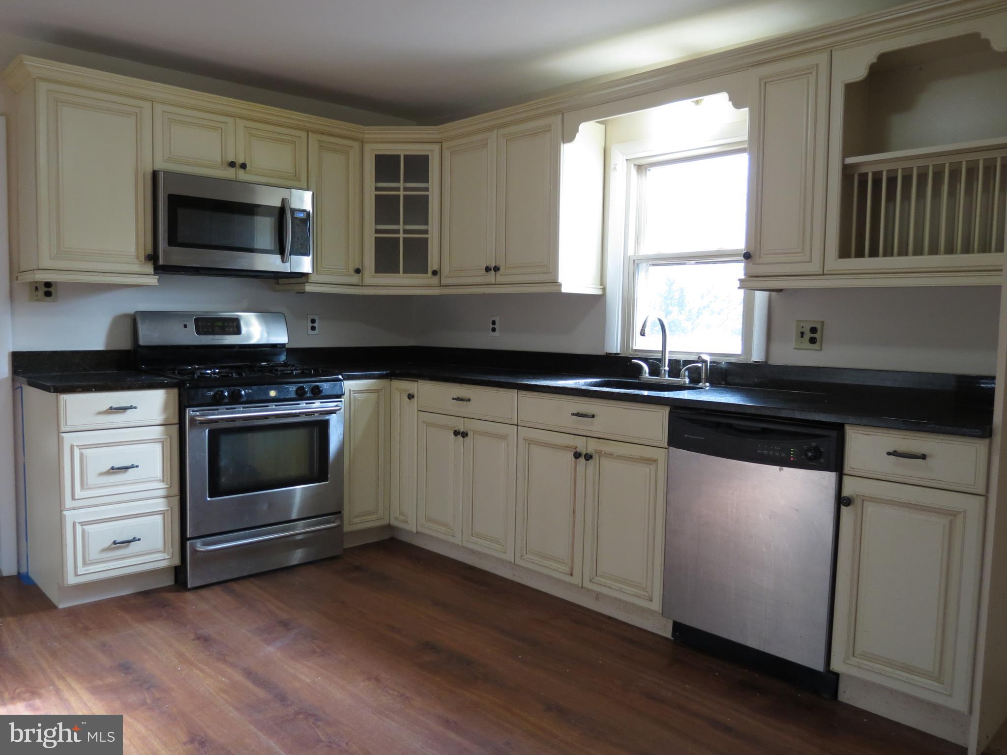 431 Main Street Dorchester, NJ 08316 - Photo 5 of 16