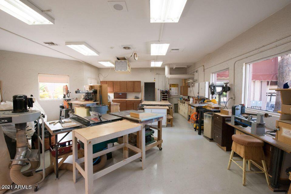 7860 East Camelback Road, Unit 310 Scottsdale, AZ 85251 - Photo 12 of 17 Wood Shop