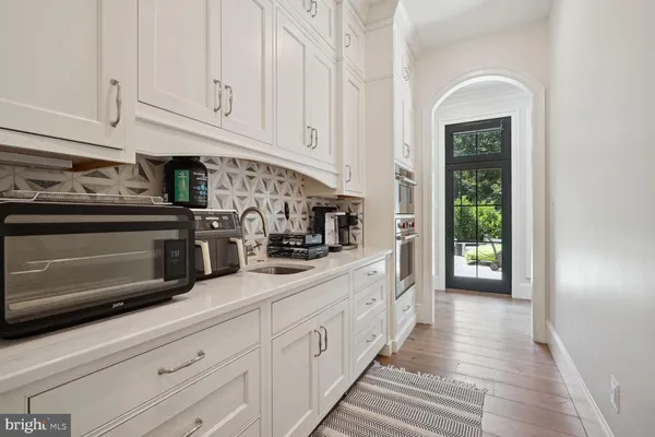 $3,165,000 | 13951 Hallowell Court, Dayton, MD 21036