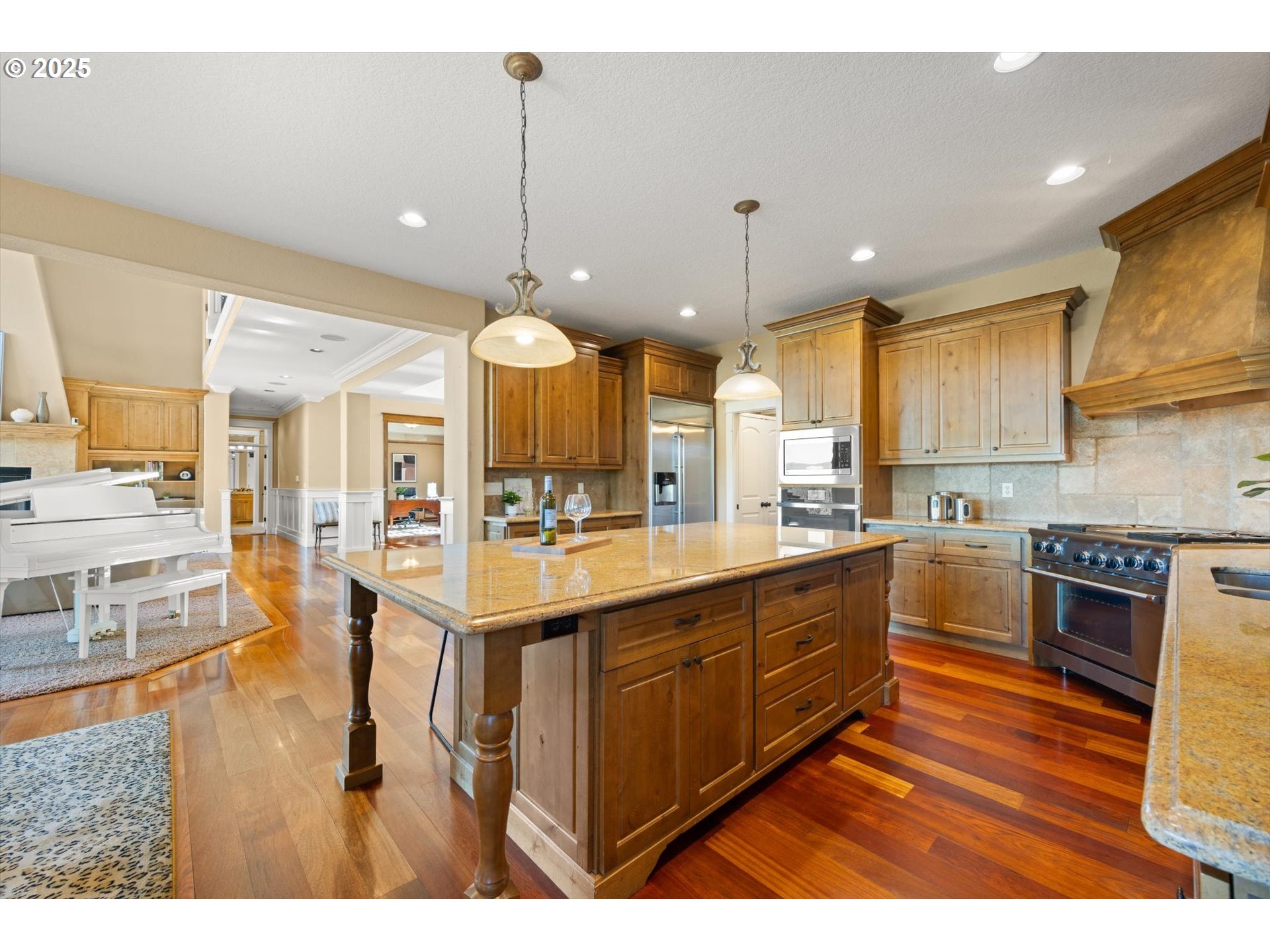 18074 South Grasle Road Oregon City, OR 97045 - Photo 18 of 48 Kitchen