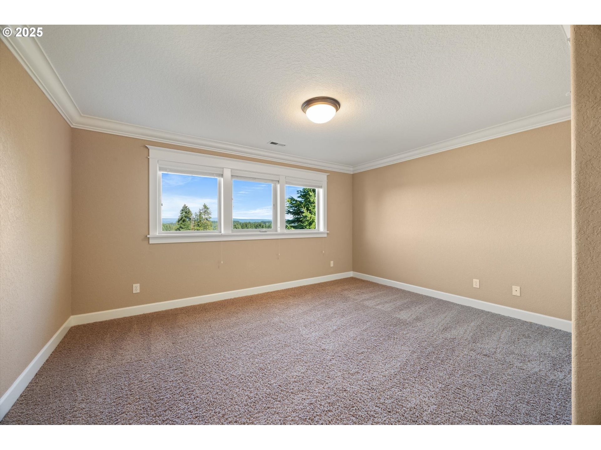 18074 South Grasle Road Oregon City, OR 97045 - Photo 27 of 48 Bedroom