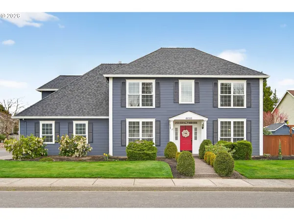 $824,000 | 6033 Southeast Brewster Place, Milwaukie, OR 97267