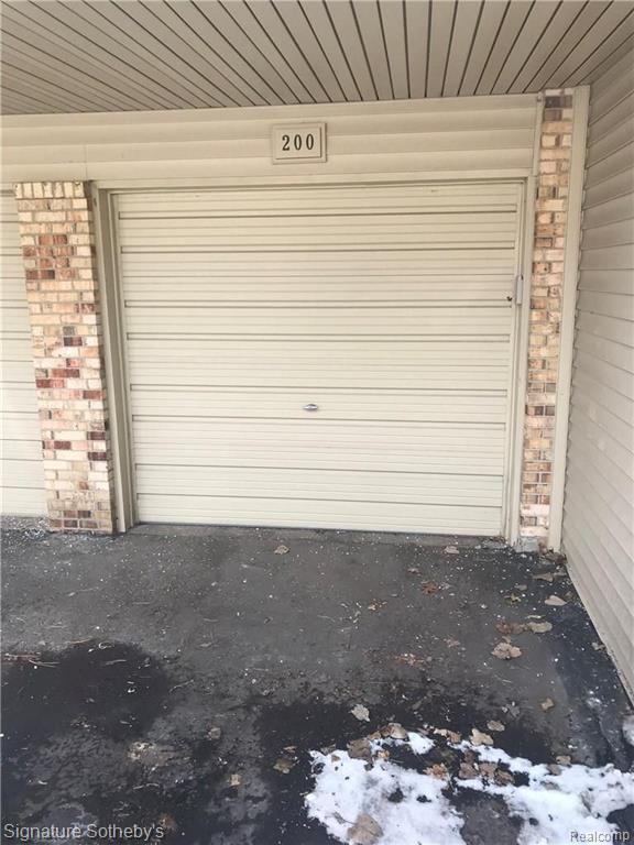 3825 Lone Pine Road, Unit 200 West Bloomfield, MI 48323 - Photo 15 of 15