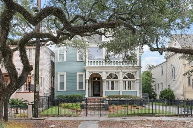 $1,399,000 | 1925-29 Napoleon Avenue, New Orleans, LA 70115