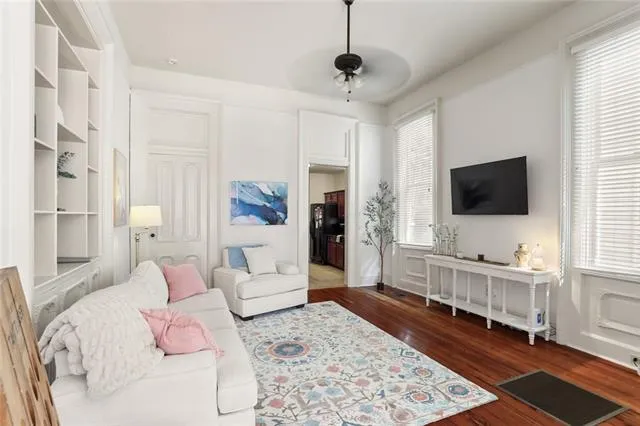 $1,399,000 | 1925-29 Napoleon Avenue, New Orleans, LA 70115