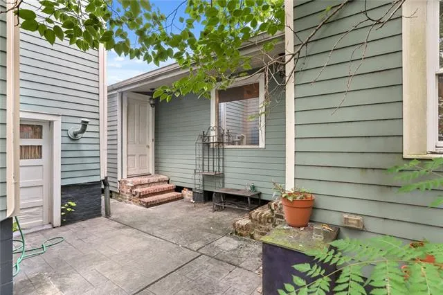 $1,399,000 | 1925-29 Napoleon Avenue, New Orleans, LA 70115