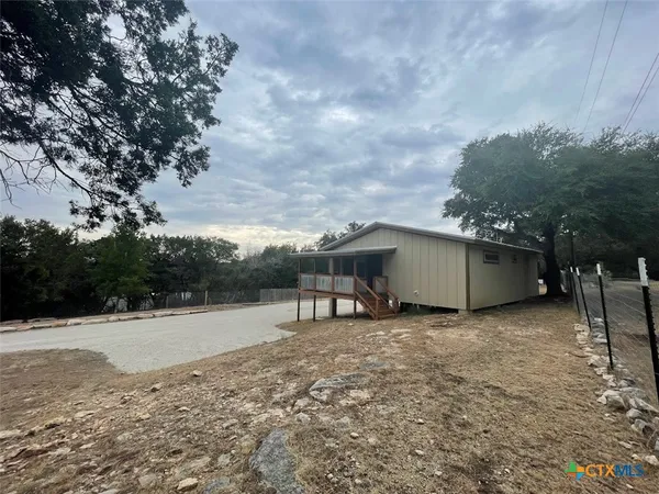 $1,500 | 789 Regina Drive, Unit B, Canyon Lake, TX 78133