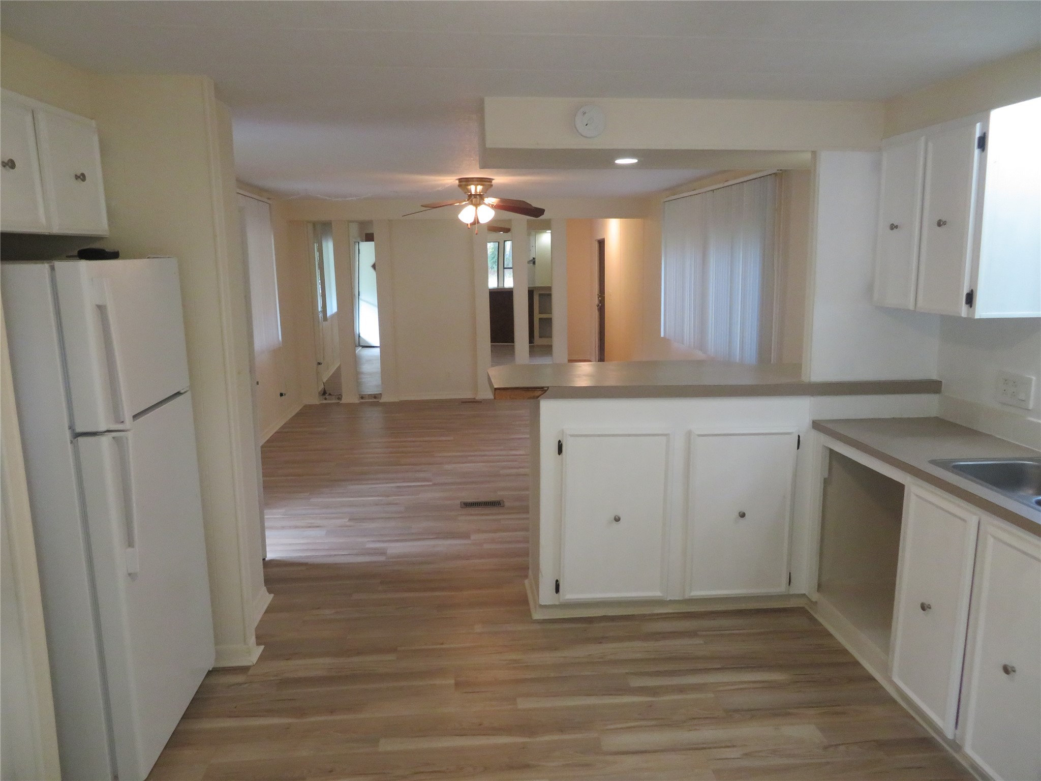 14209 East Ravine Run Willis, TX 77318 - Photo 6 of 15