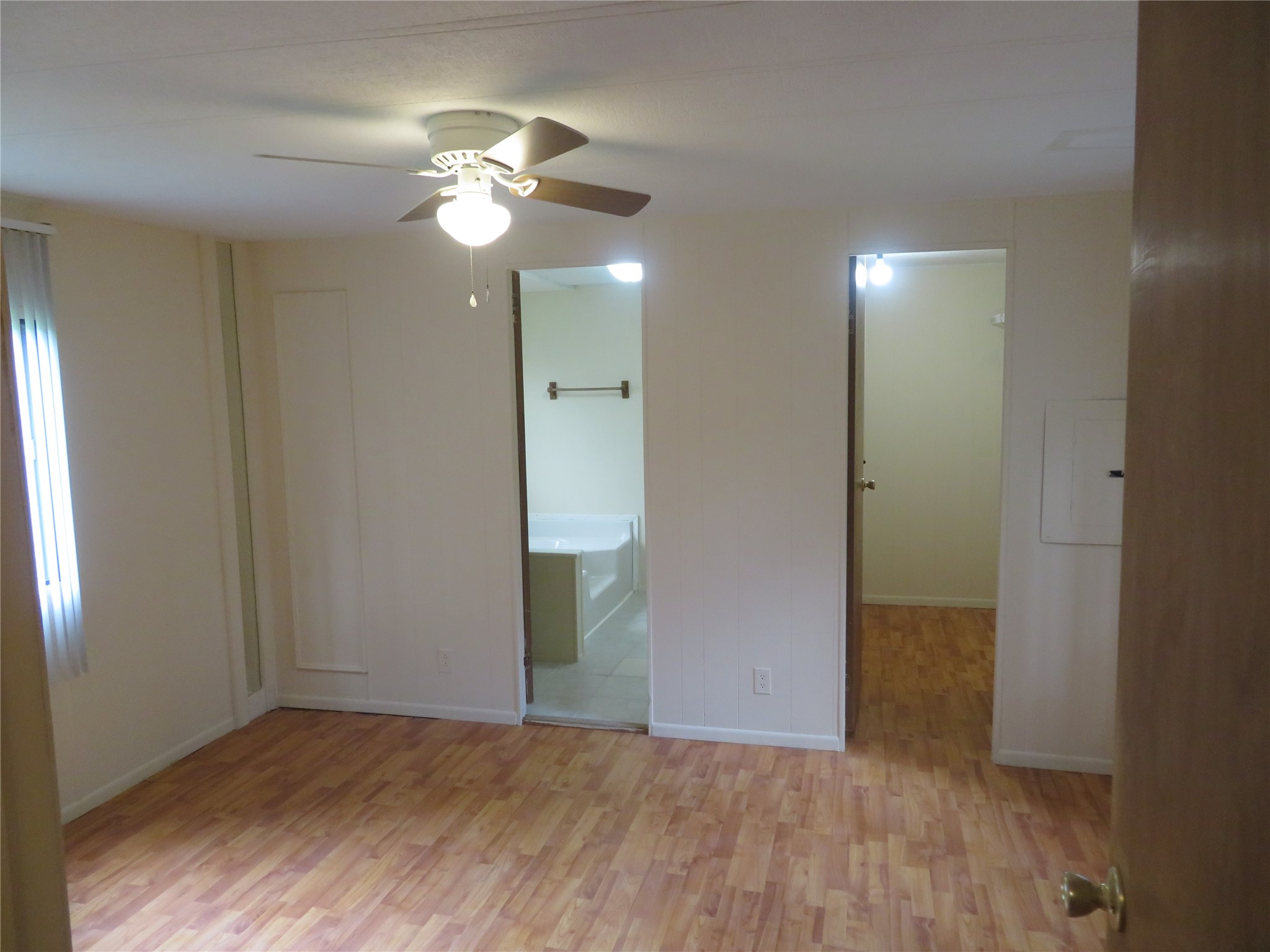 14209 East Ravine Run Willis, TX 77318 - Photo 8 of 15
