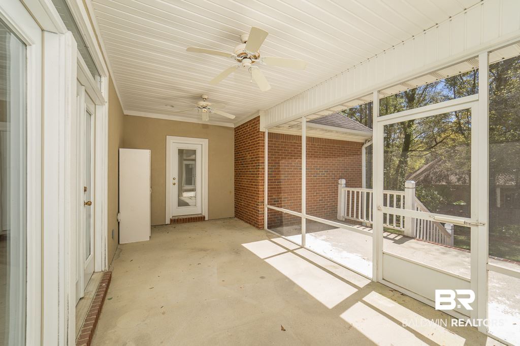 212 North Circle Fairhope, AL 36532 - Photo 23 of 29 Screened Porch