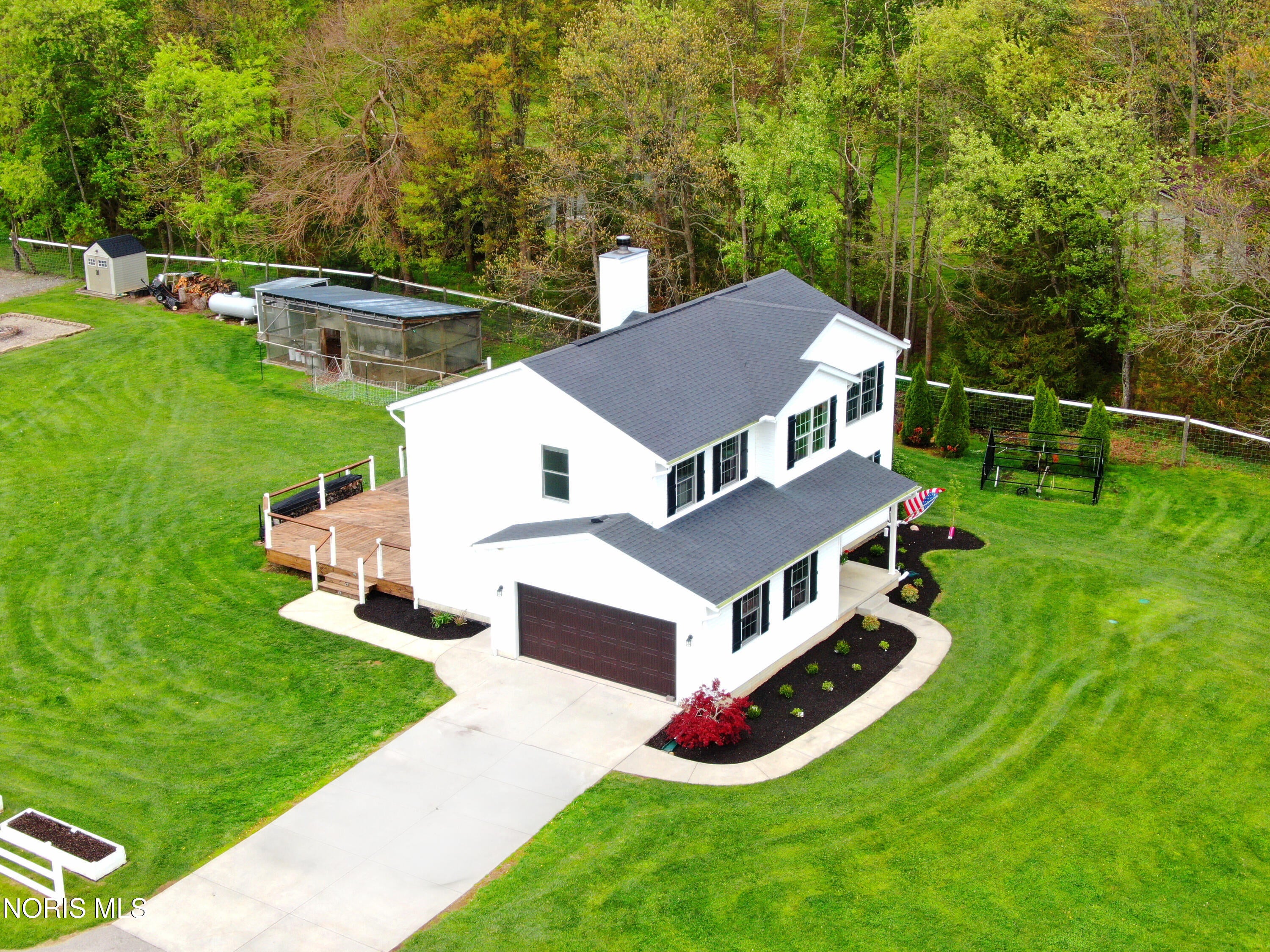 12560 Neapolis Waterville Road Whitehouse, OH 43571 - Photo 2 of 47 002