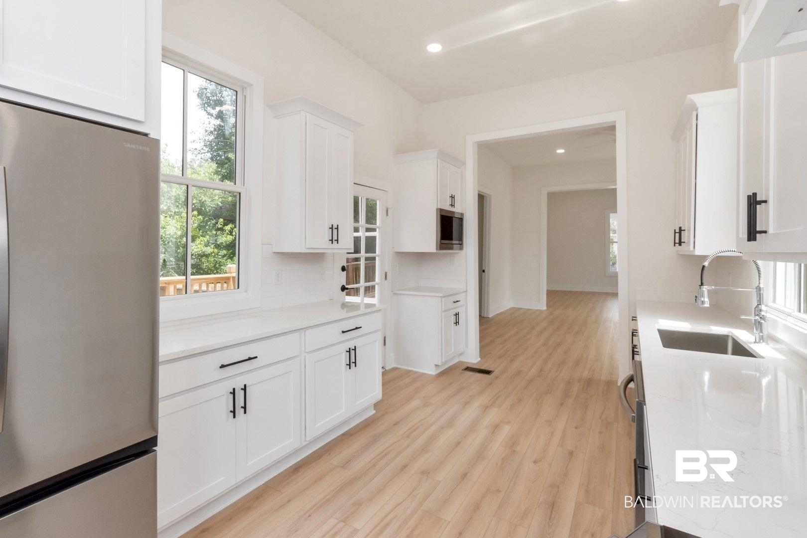 34 South Reed Avenue Mobile, AL 36604 - Photo 12 of 69