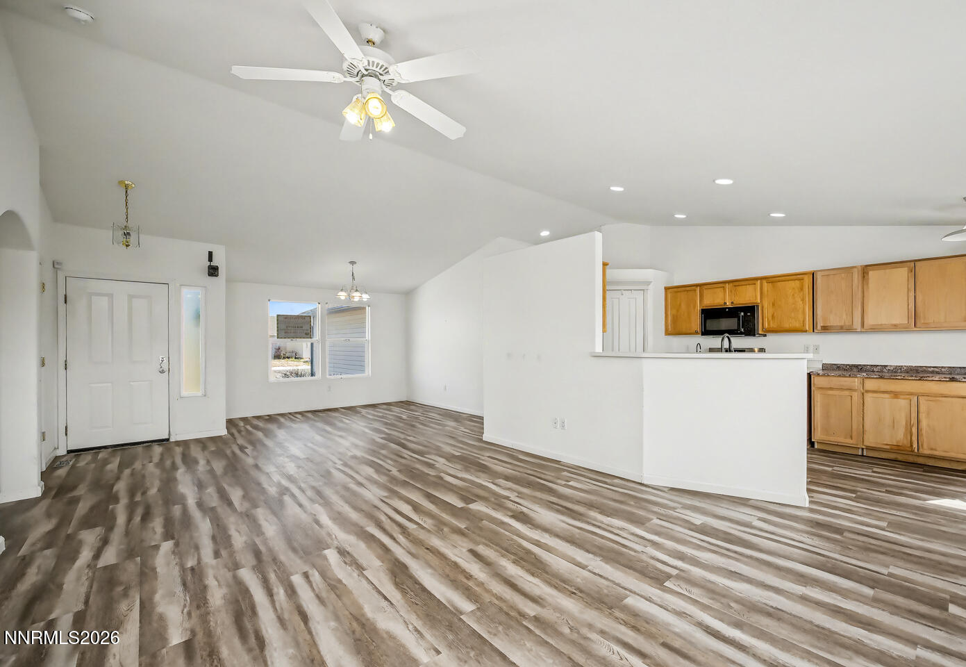 133 Prairie Lane Fernley, NV 89408 - Photo 3 of 22