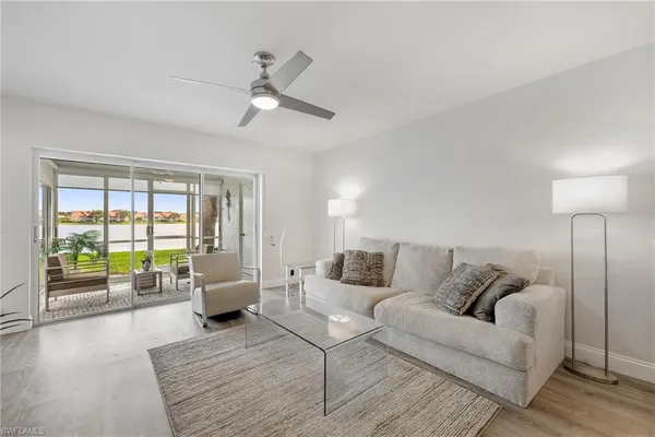 $2,600 | 7848 Emerald Circle, Unit J101, Naples, FL 34109