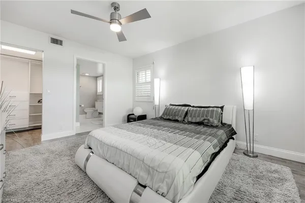 $2,600 | 7848 Emerald Circle, Unit J101, Naples, FL 34109