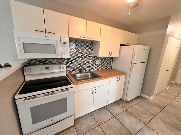 $1,525 | 1227 Minnesota Street, Orlando, FL 32803