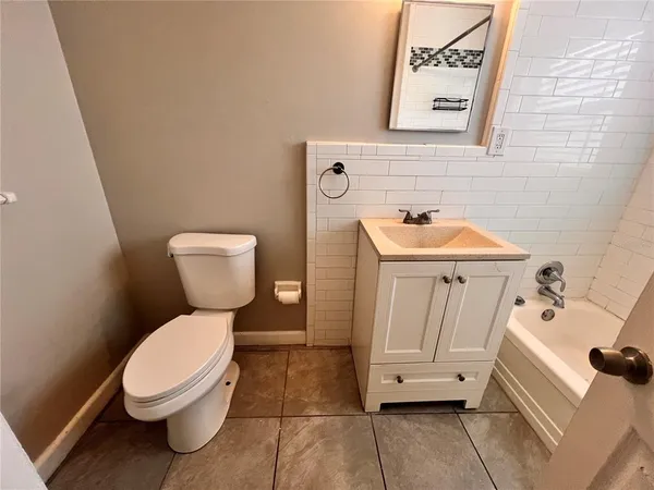 $1,525 | 1227 Minnesota Street, Orlando, FL 32803