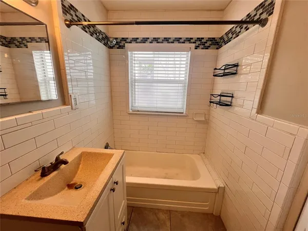 $1,525 | 1227 Minnesota Street, Orlando, FL 32803