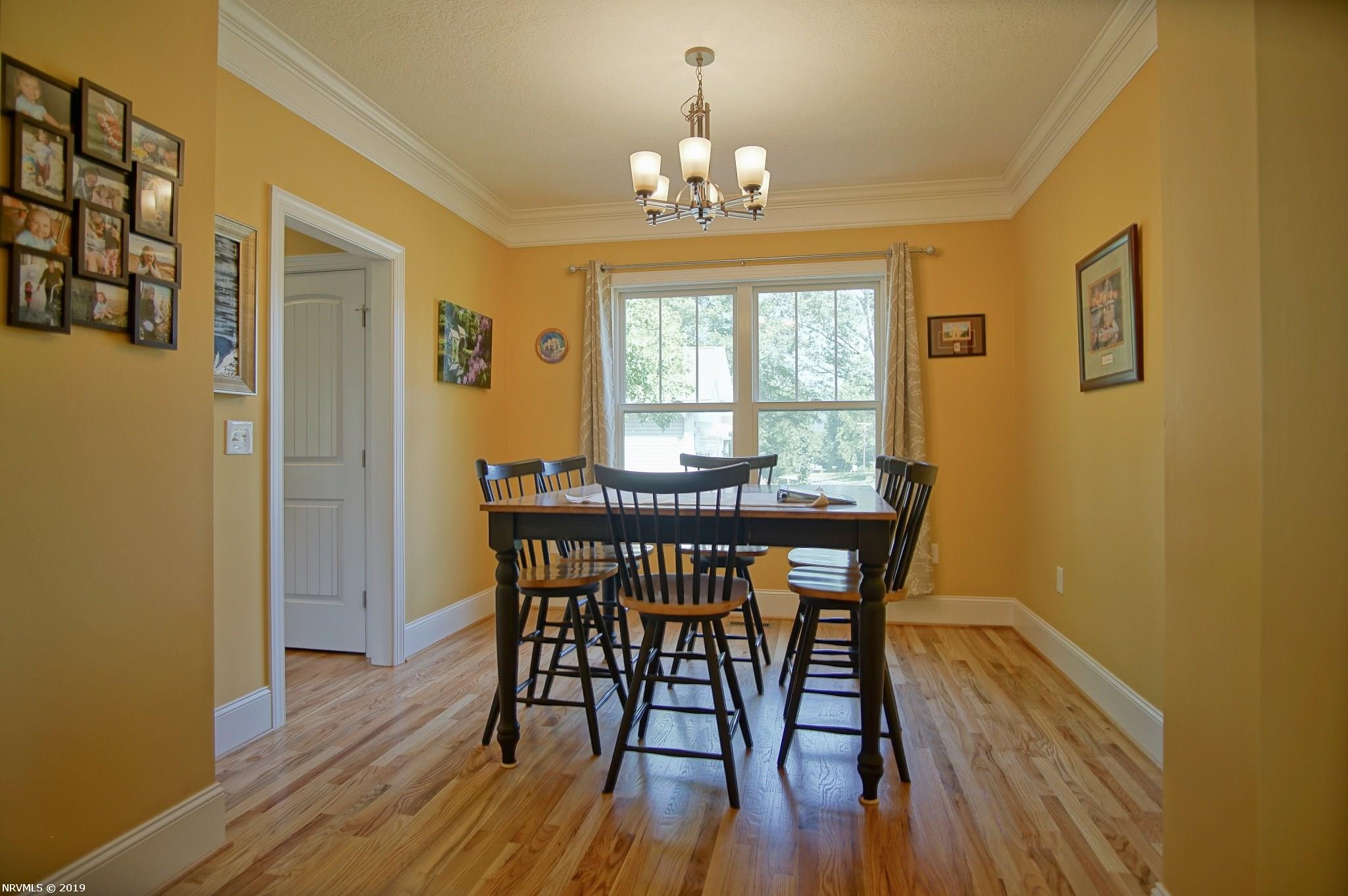 1913 Shadow Lake Road Blacksburg, VA 24060 - Photo 9 of 61 Gallery Image 9