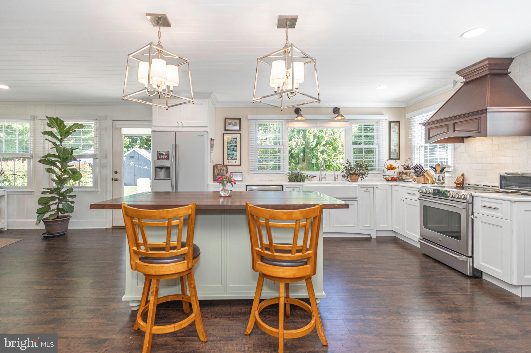 7 Colonial Ridge Drive Yardley, PA 19067 - Photo 16 of 68 Spacious Light Filled Kitchen