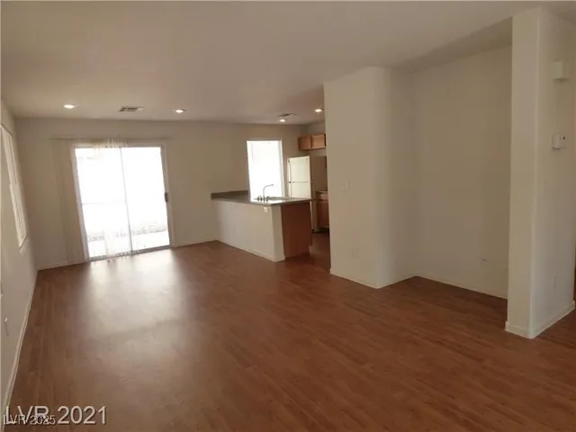 $1,750 | 6082 Las Nubes Drive, Las Vegas, NV 89142