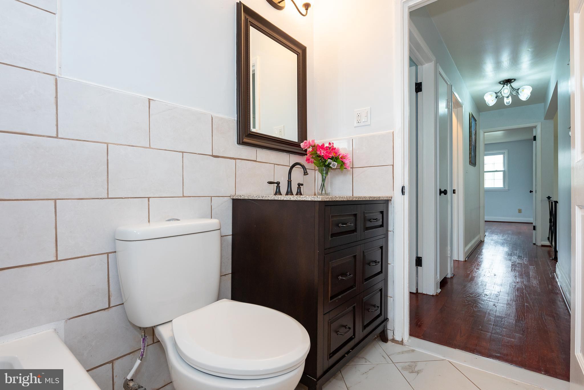 7002 Brompton Road Baltimore, MD 21207 - Photo 15 of 24 Bath 2