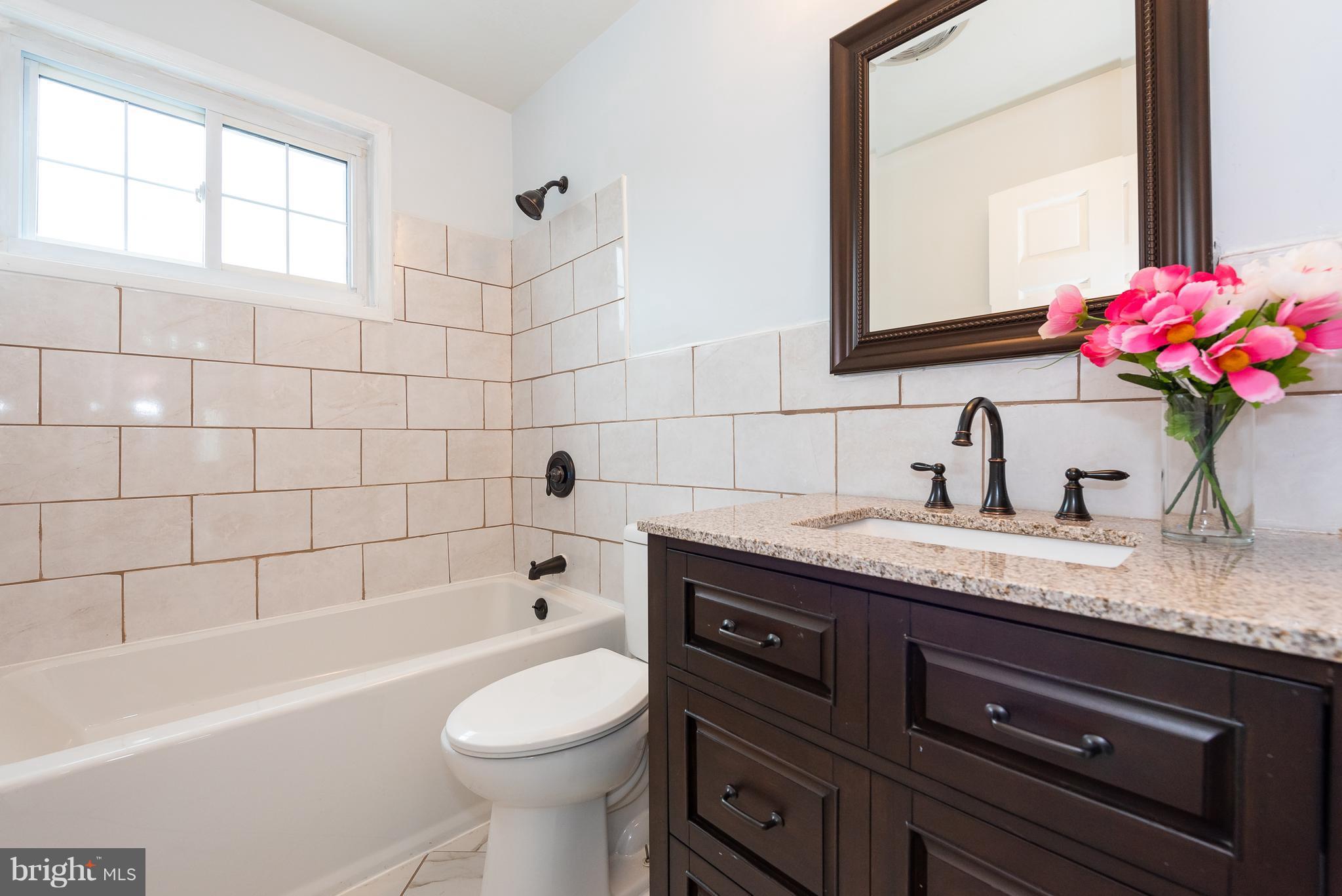 7002 Brompton Road Baltimore, MD 21207 - Photo 18 of 24 Bath 2