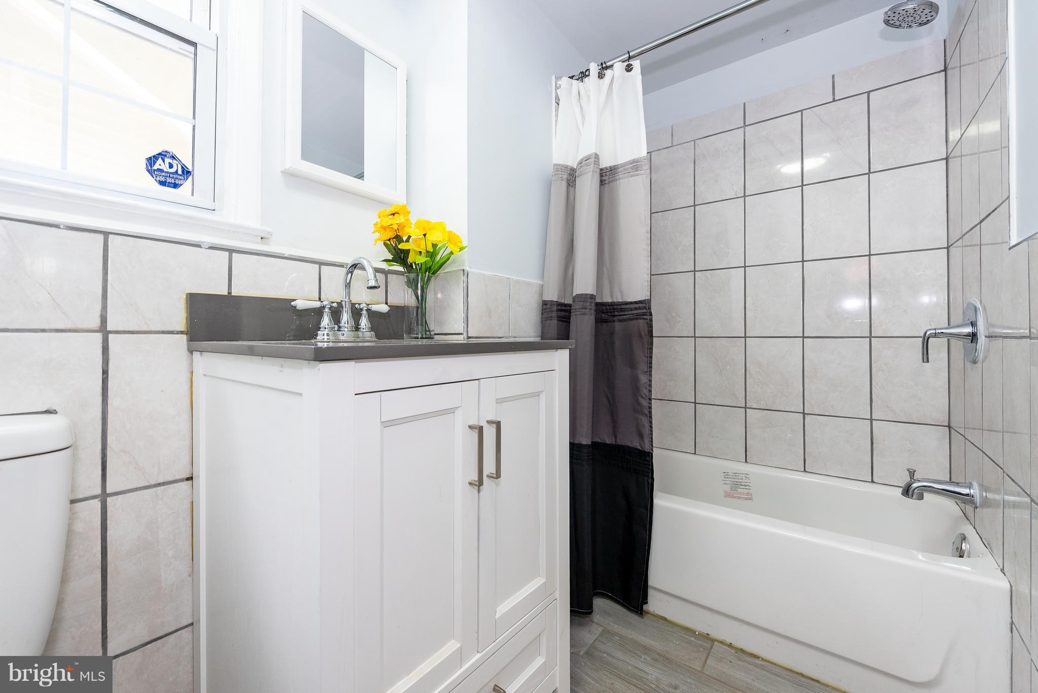 7002 Brompton Road Baltimore, MD 21207 - Photo 19 of 24 Bath 2