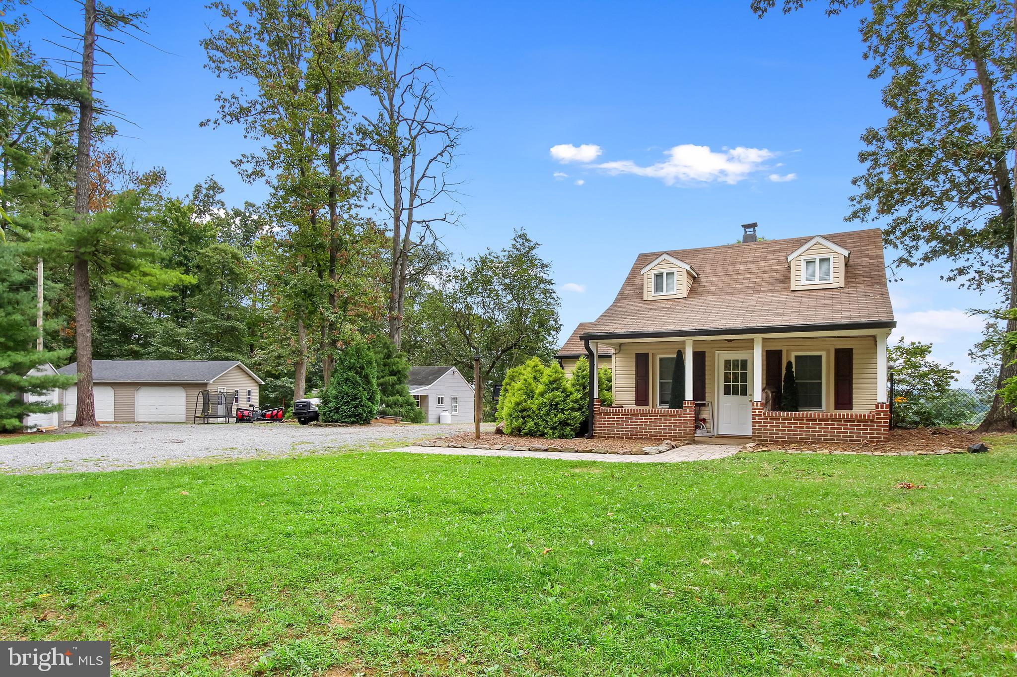192 Pickett Road Dover, PA 17315 - Photo 2 of 40 Gallery Image 2