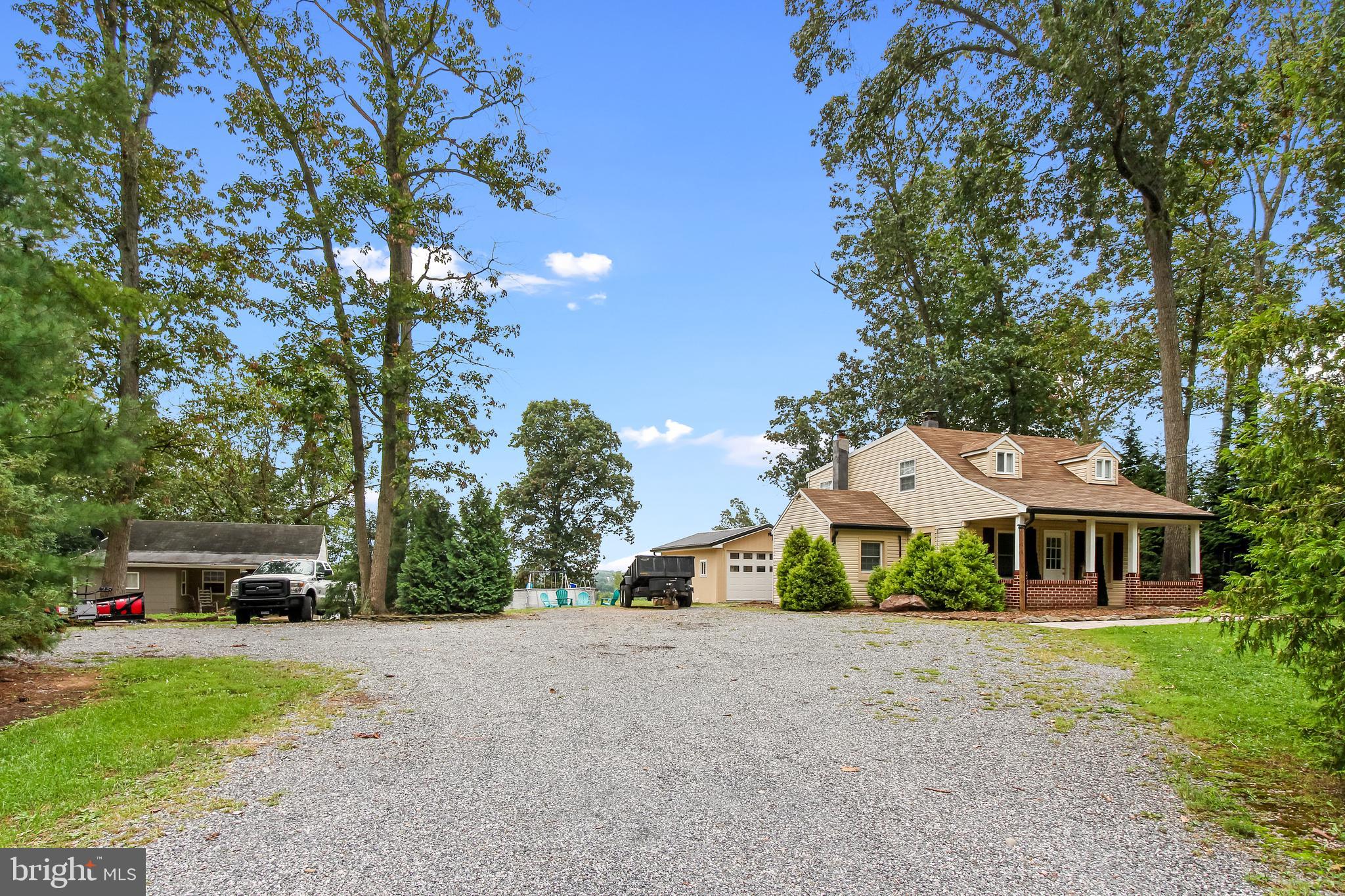 192 Pickett Road Dover, PA 17315 - Photo 3 of 40 Gallery Image 3