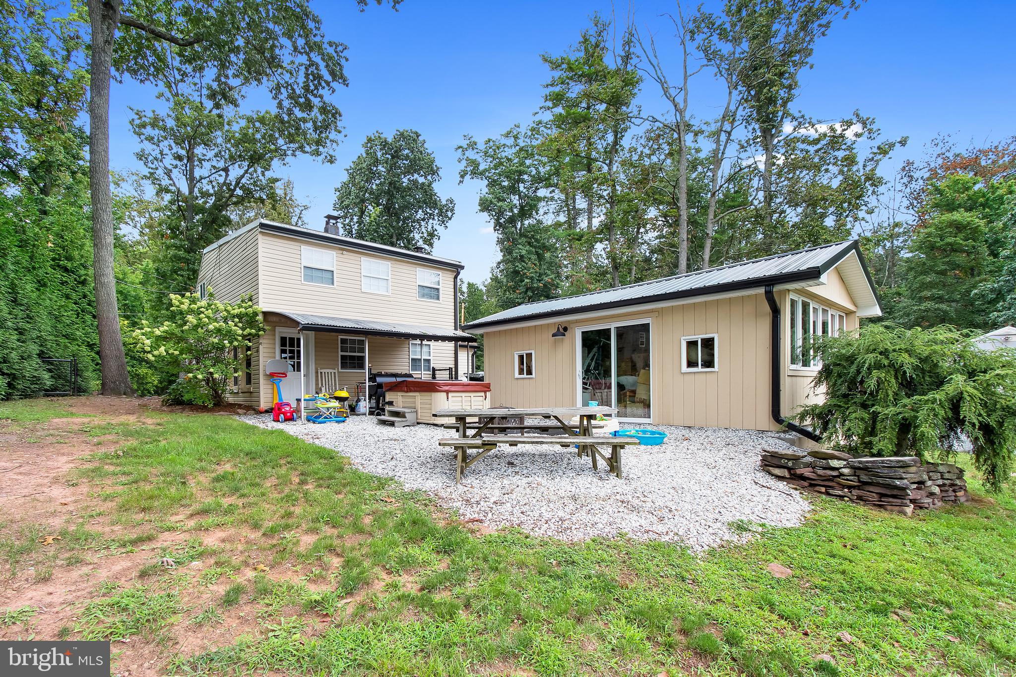 192 Pickett Road Dover, PA 17315 - Photo 33 of 40 Gallery Image 33