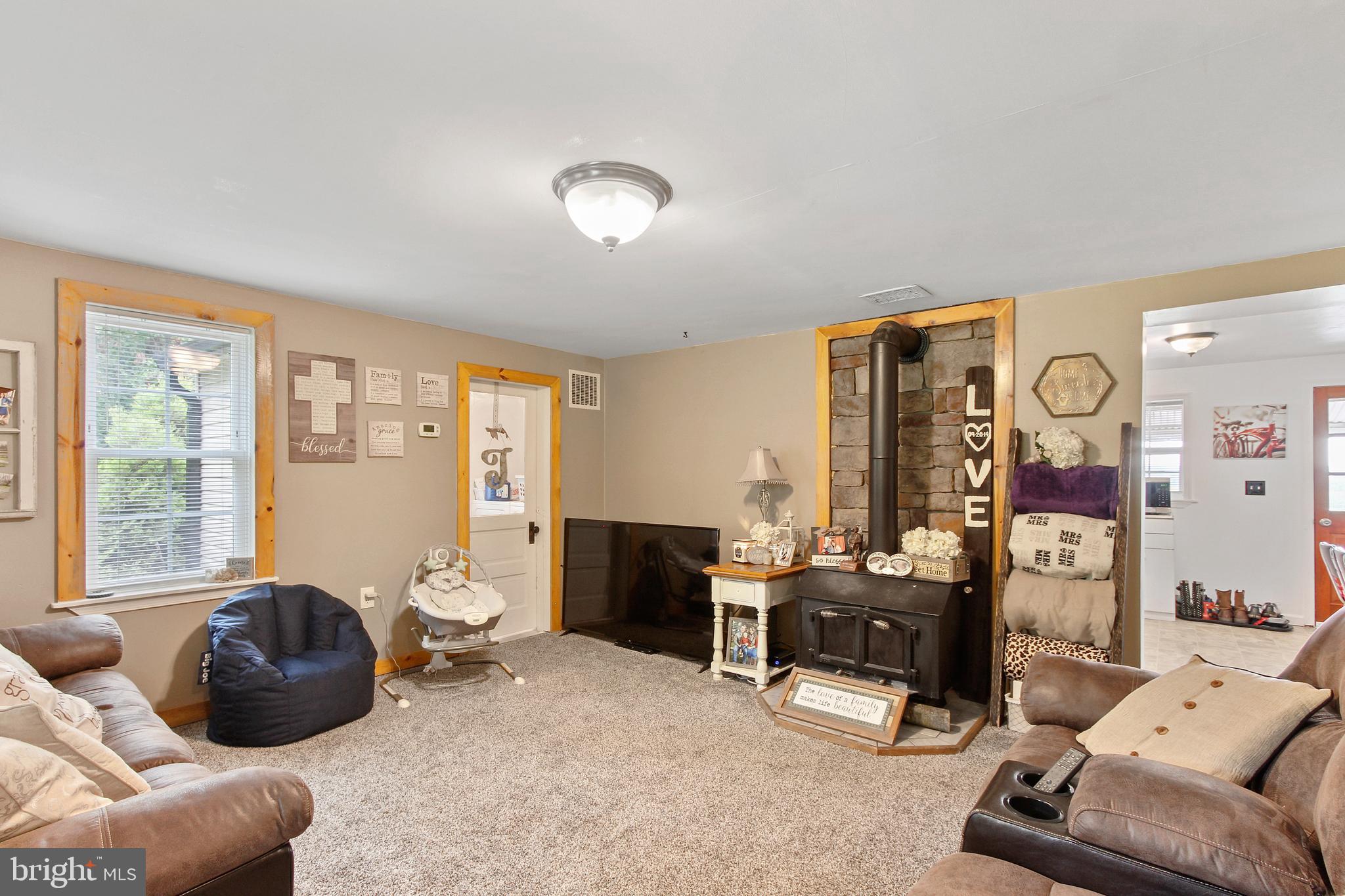 192 Pickett Road Dover, PA 17315 - Photo 5 of 40 Gallery Image 5