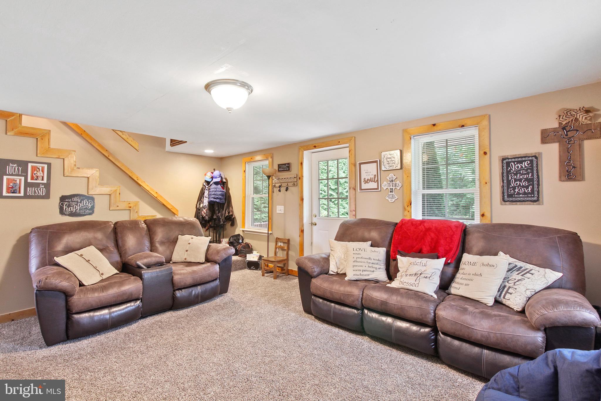 192 Pickett Road Dover, PA 17315 - Photo 6 of 40 Gallery Image 6
